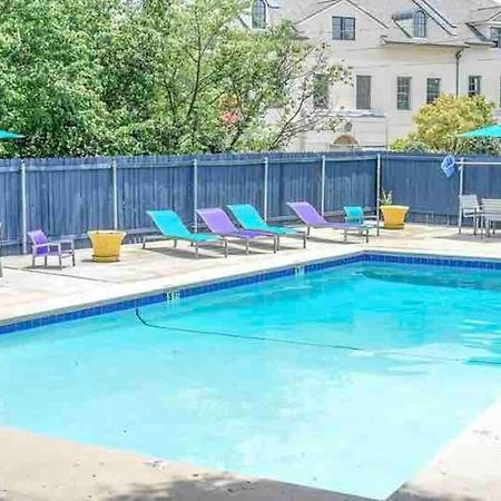 Bmw Suite King Bd,Wd, Fast Wifi Free Parking, Pool, Hospitals Atlanta Exterior photo